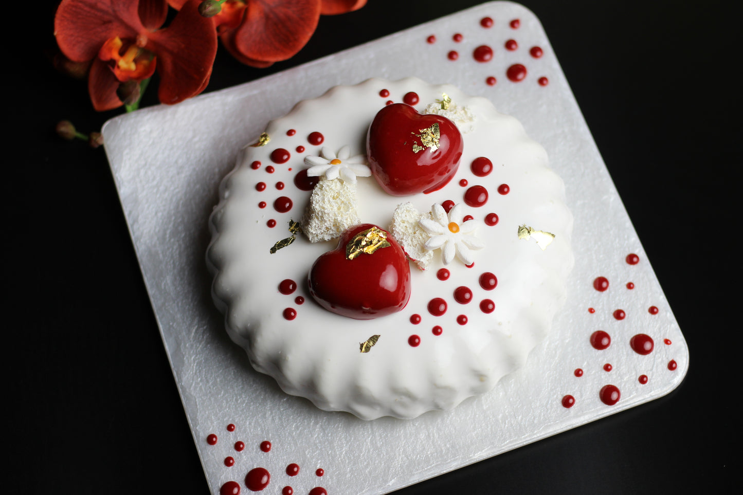 Dairy White Heart Cheese Cake