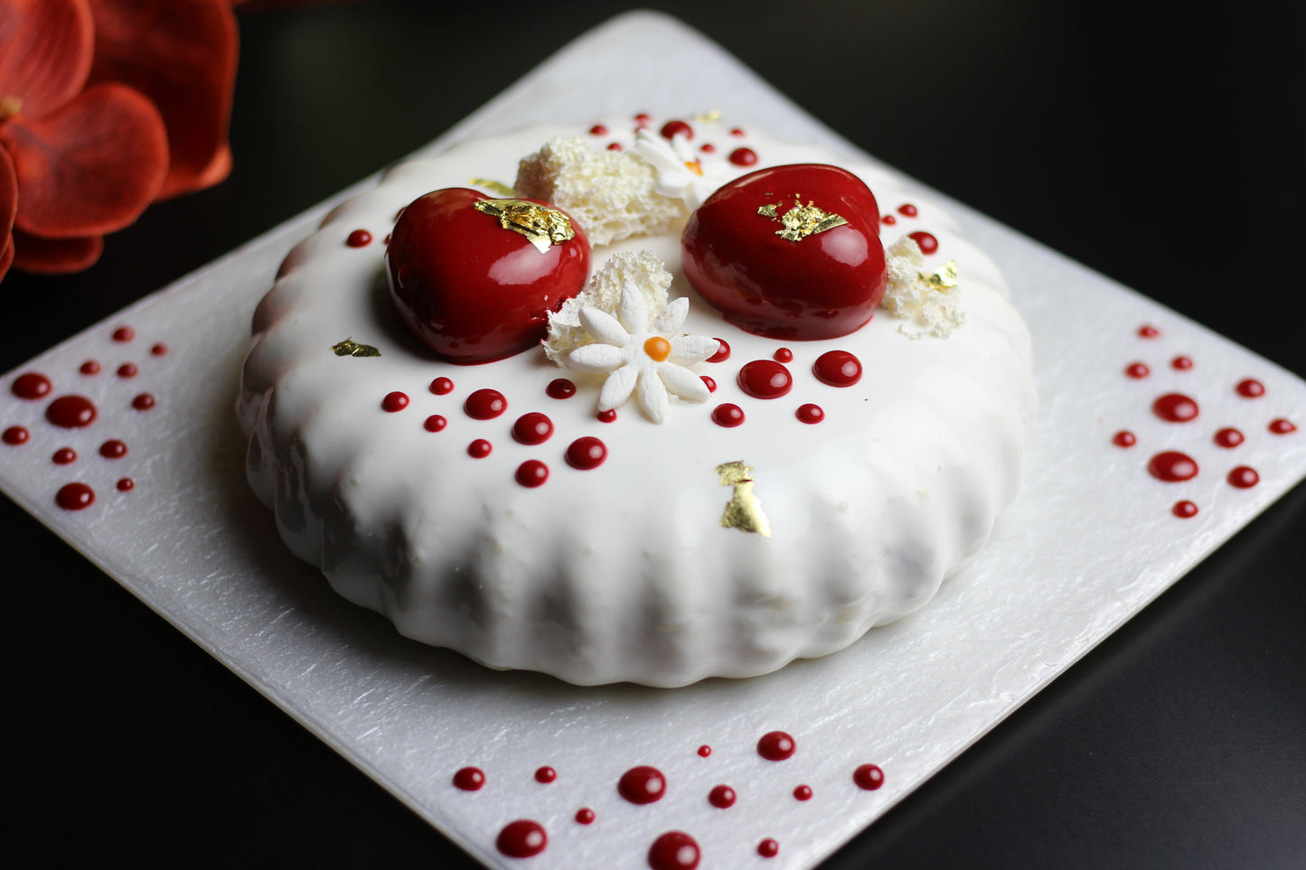 Dairy White Heart Cheese Cake